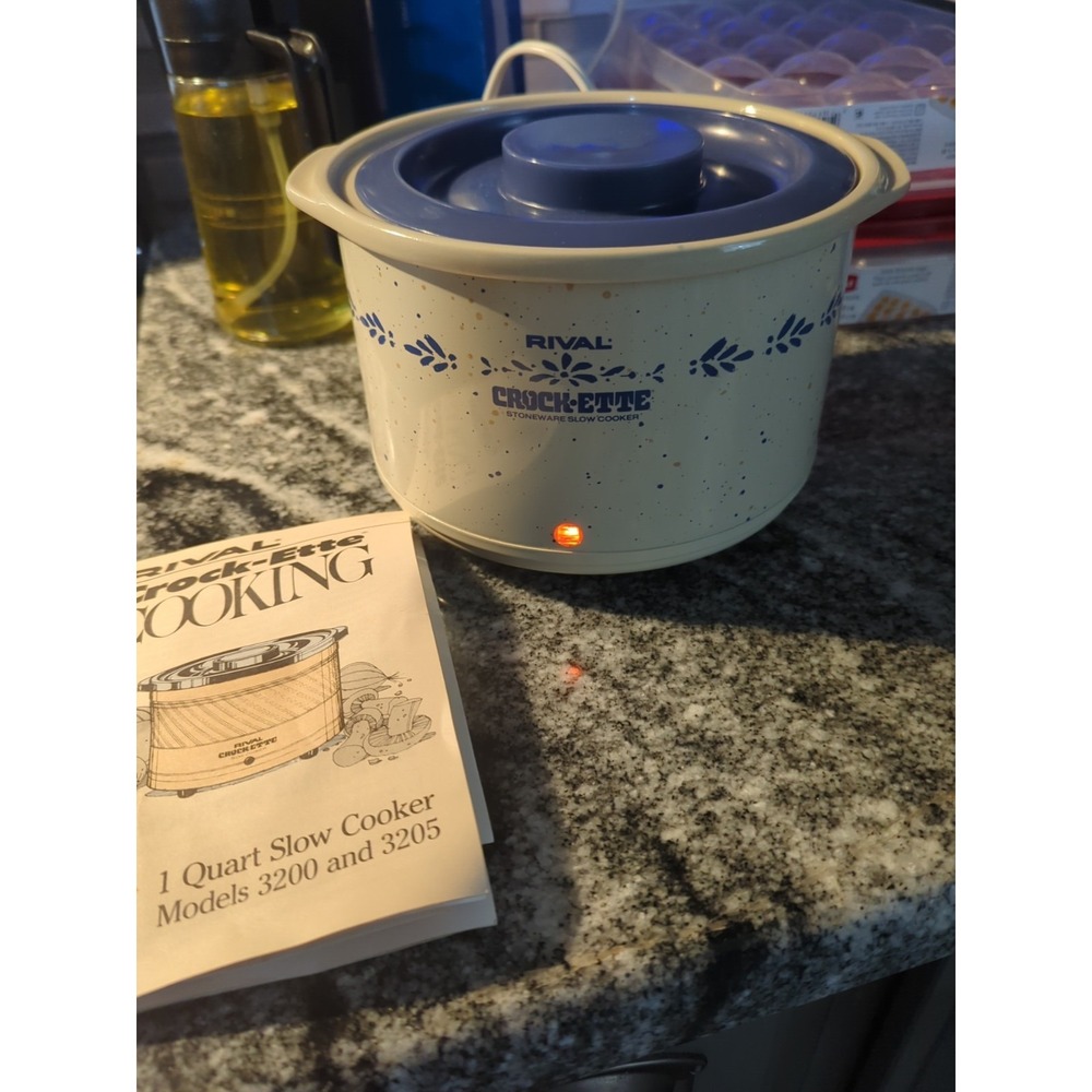 Vintage Rival Crock-Ette Crock Pot 1 Quart Blue/Tan Flecks